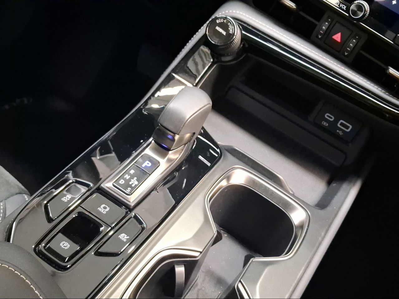 Lexus NX 350h Business City 2WD  - Foto 15