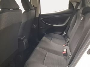 Toyota Yaris 1.5 120H Business Plus  - Foto 12