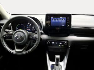Toyota Yaris 1.5 120H Business Plus  - Foto 9
