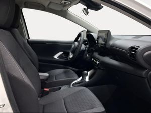 Toyota Yaris 1.5 120H Business Plus  - Foto 7