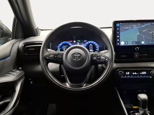 Toyota Yaris 1.5 130H Premiere Edition  - Foto 10