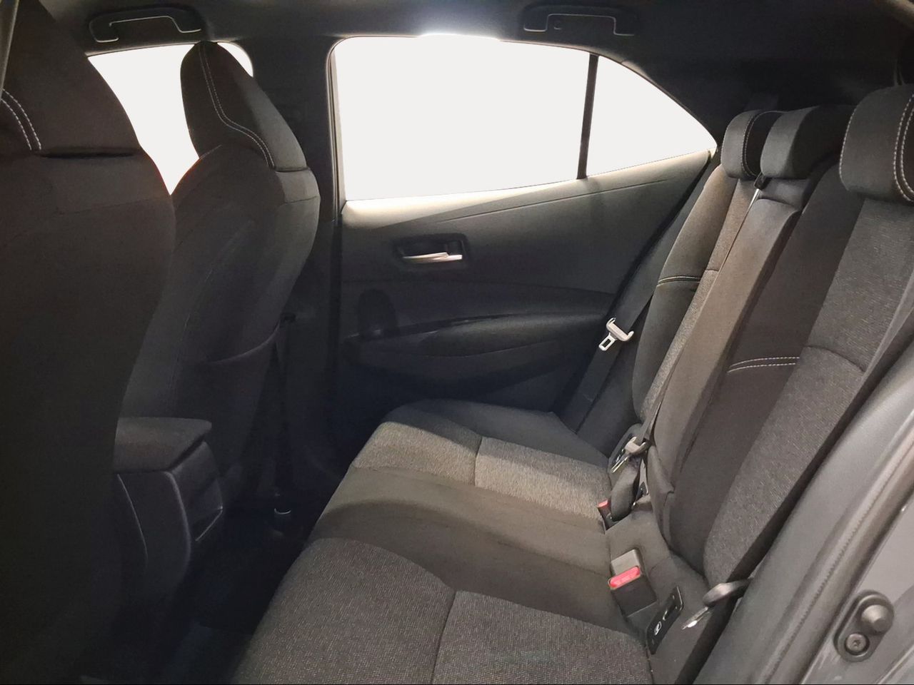 Toyota Corolla 140H Active  - Foto 12