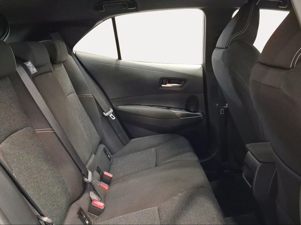 Toyota Corolla 140H Active  - Foto 8