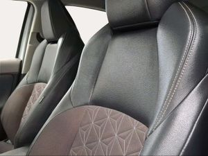 Toyota Yaris Cross 1.5 120H Style Bi-Tono  - Foto 22