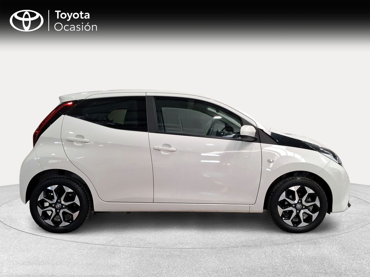 Toyota Aygo 1.0 70 x-play  - Foto 18