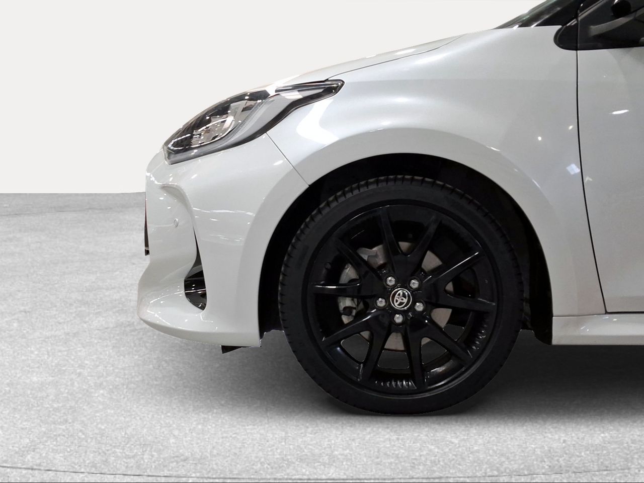 Toyota Yaris 1.5 120H Style Plus  - Foto 17