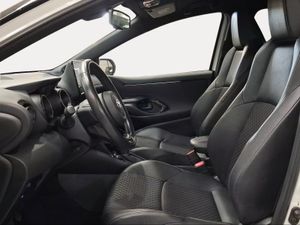 Toyota Yaris 1.5 120H Style Plus  - Foto 13