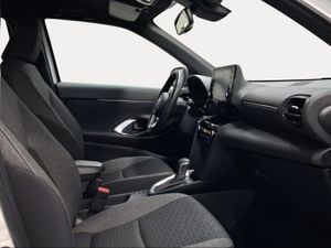 Toyota Yaris Cross 1.5 120H Active Tech  - Foto 7