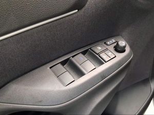 Toyota Yaris Cross 1.5 120H Active Tech  - Foto 23