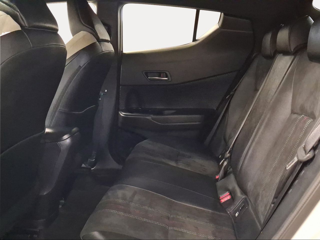 Toyota C-HR 2.0 180H GR Sport Connect  - Foto 12