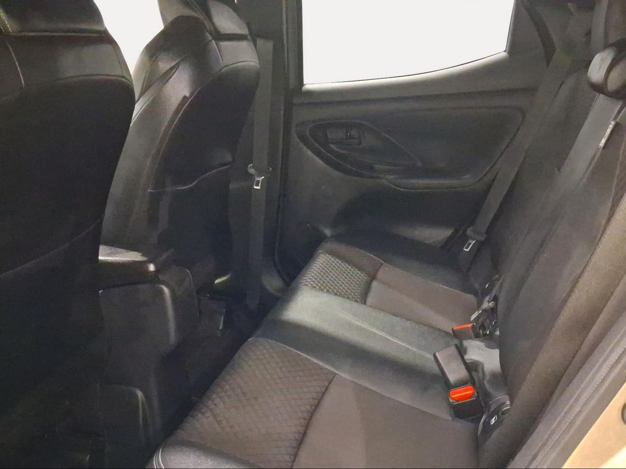Toyota Yaris 1.5 120H Style  - Foto 12