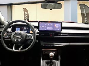 Jeep Avenger 1.2 G 74kW (100CV) Avenger Limited FWD  - Foto 9