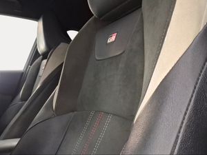 Toyota C-HR 2.0 180H GR Sport  - Foto 23