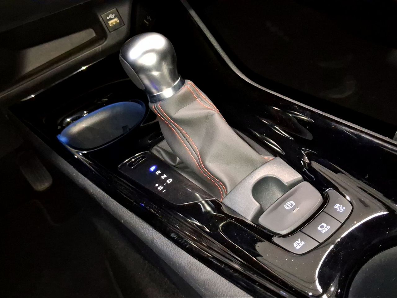 Toyota C-HR 2.0 180H GR Sport  - Foto 26