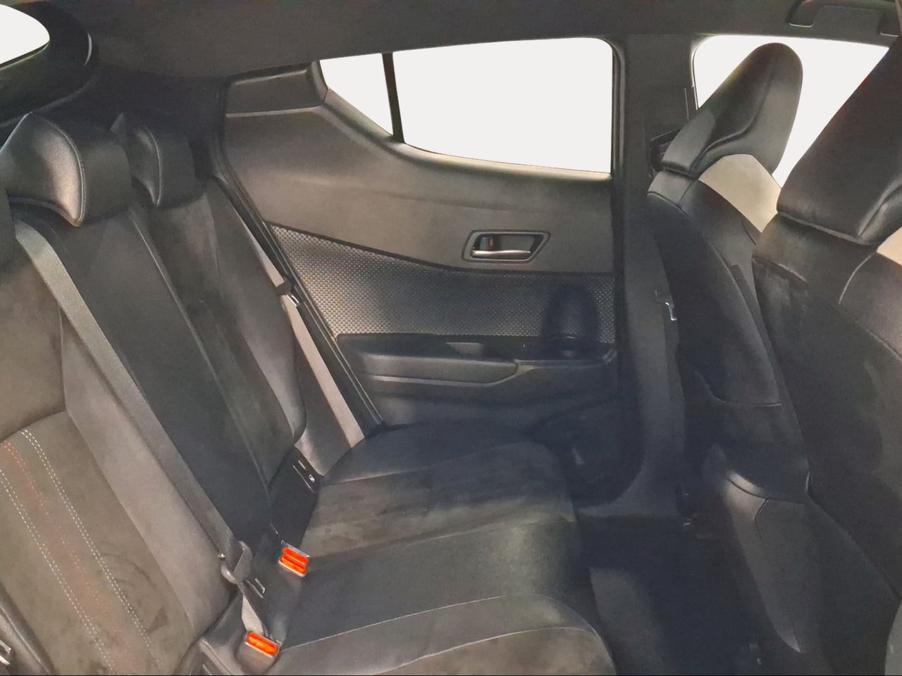 Toyota C-HR 2.0 180H GR Sport  - Foto 8