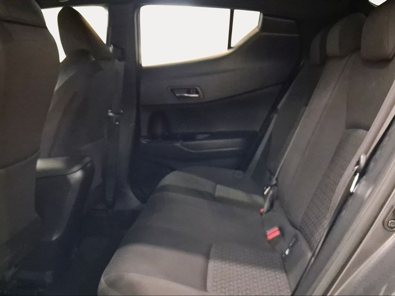 Toyota C-HR 1.8 125H Advance  - Foto 12