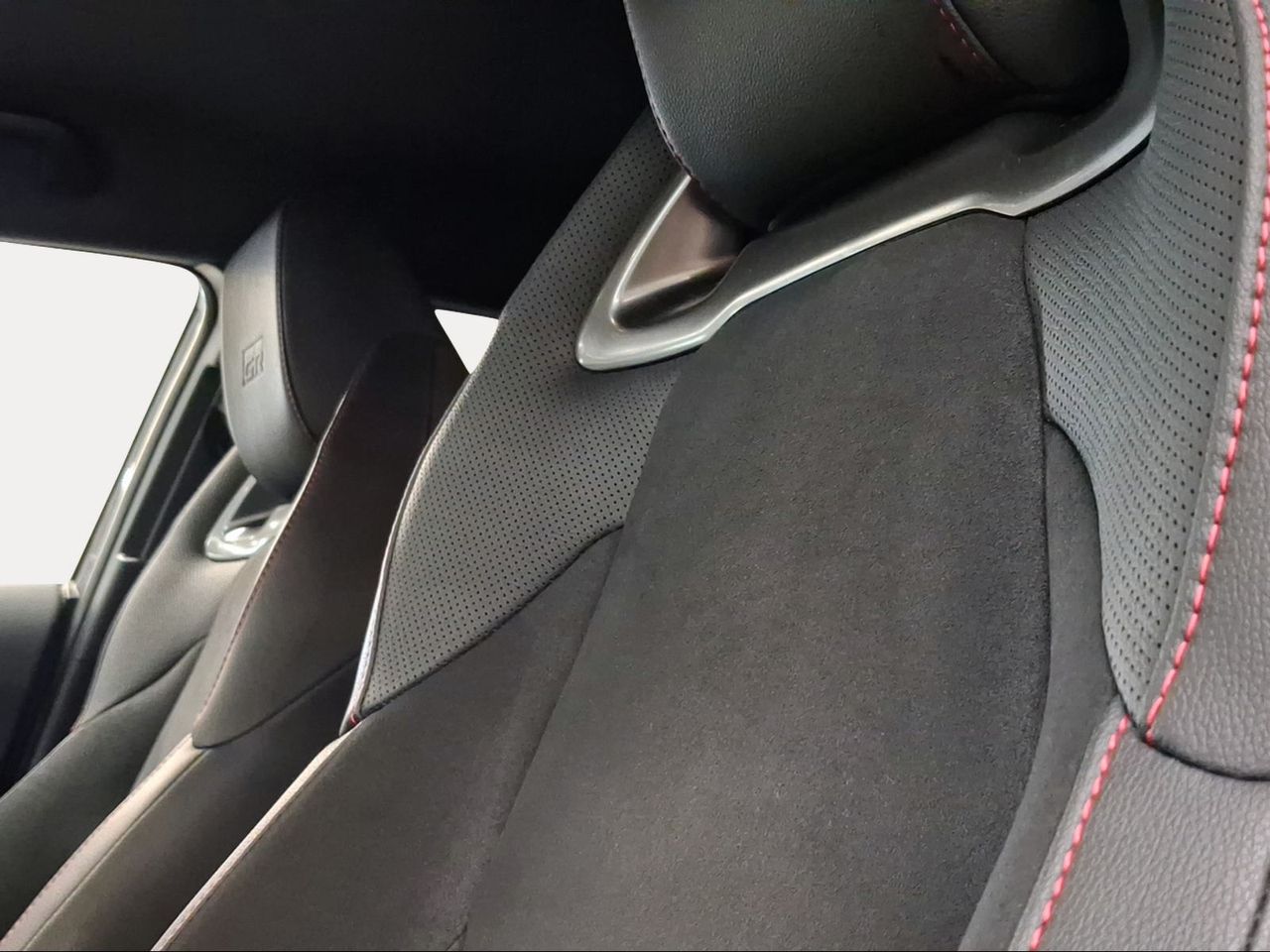 Toyota C-HR 2.0 220PH GR Sport  - Foto 23