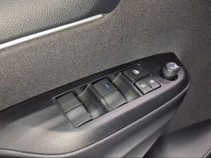 Toyota Yaris 1.5 120H Active Tech  - Foto 24