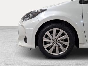 Toyota Yaris 1.5 120H Active Tech  - Foto 17