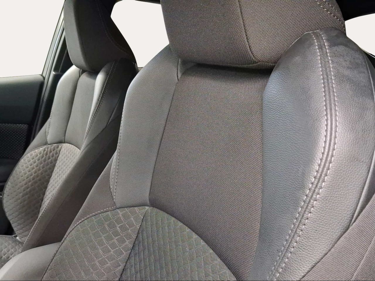 Toyota C-HR 1.8 125H Advance  - Foto 22