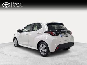 Toyota Yaris 1.5 120H Business Plus  - Foto 3