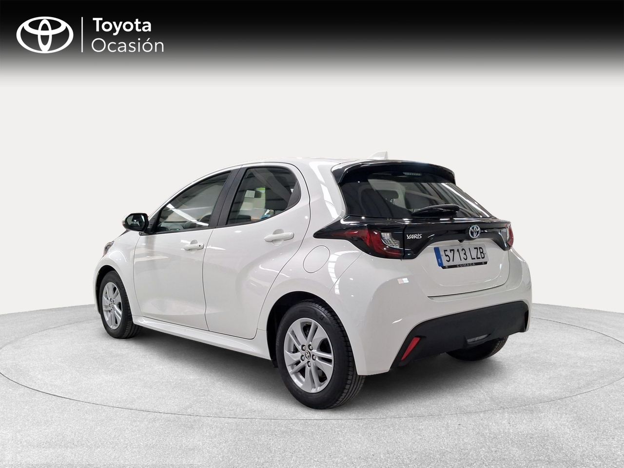 Toyota Yaris 1.5 120H Business Plus  - Foto 3