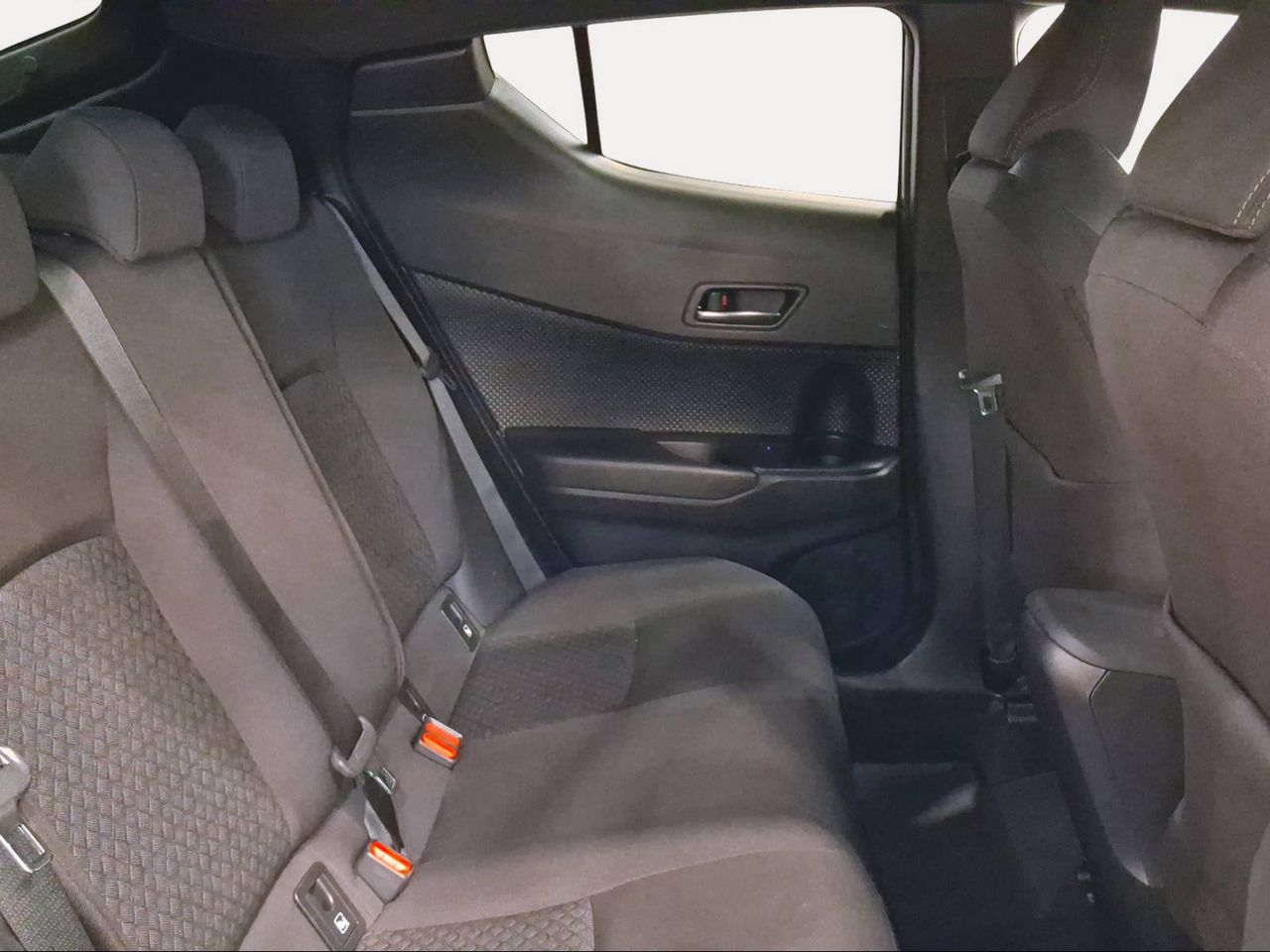 Toyota C-HR 2.0 180H Advance  - Foto 8