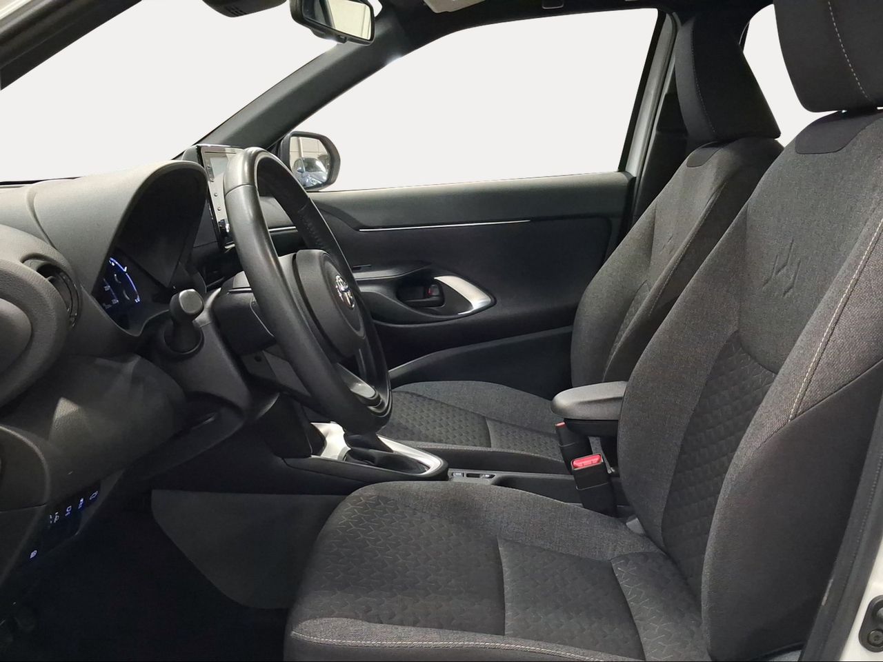 Toyota Yaris Cross 1.5 120H Active Tech Pack Confort  - Foto 13