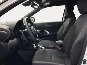 Toyota Yaris Cross 1.5 120H Active Tech  - Foto 13