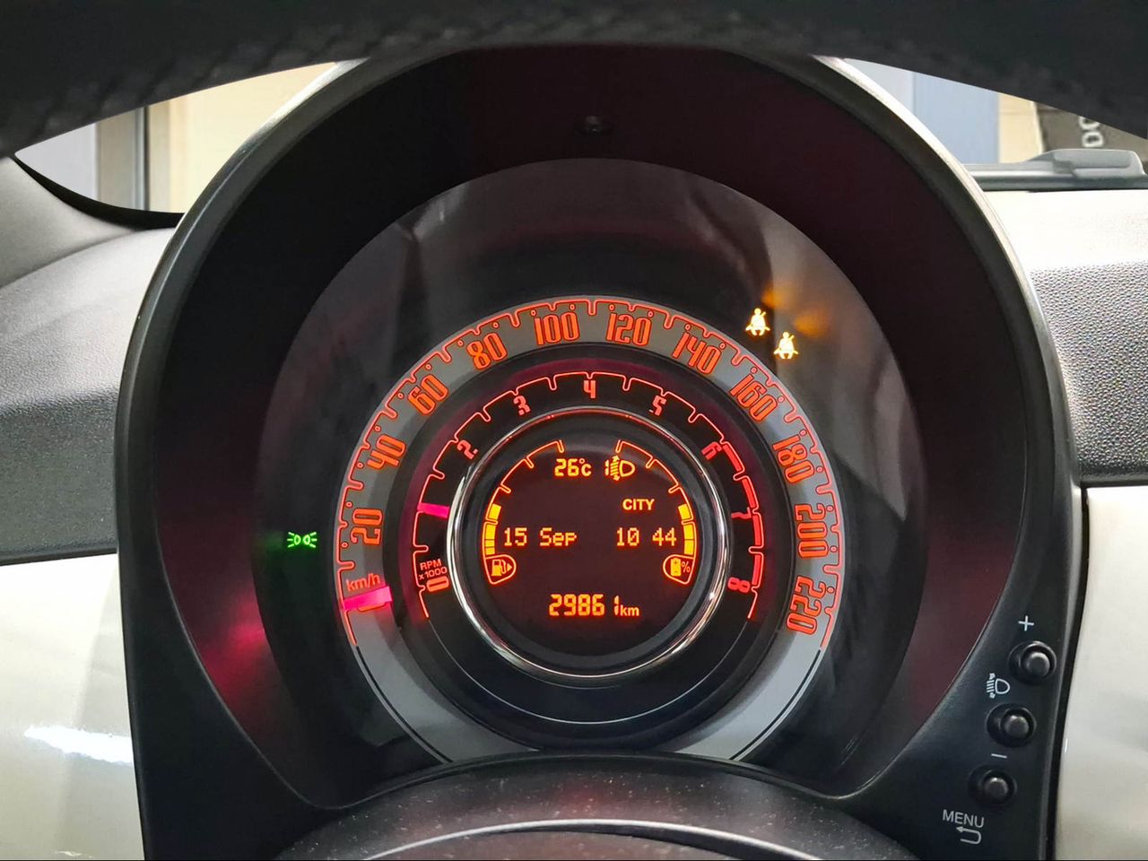 Fiat 500 Cult 1.0 Hybrid 51KW (70 CV)  - Foto 14