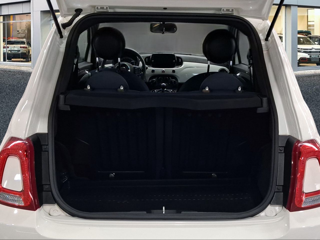Fiat 500 Cult 1.0 Hybrid 51KW (70 CV)  - Foto 7