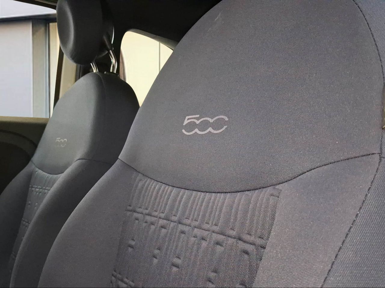 Fiat 500 Cult 1.0 Hybrid 51KW (70 CV)  - Foto 15