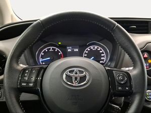 Toyota Yaris 1.5 110 Active Tech  - Foto 14