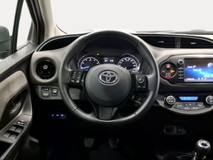 Toyota Yaris 1.5 110 Active Tech  - Foto 10