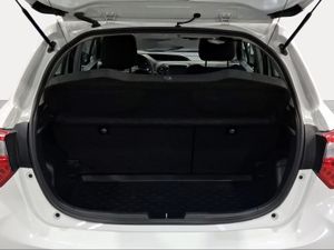 Toyota Yaris 1.5 110 Active Tech  - Foto 11