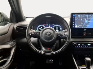 Toyota Yaris 1.5 130H GR Sport Plus  - Foto 10