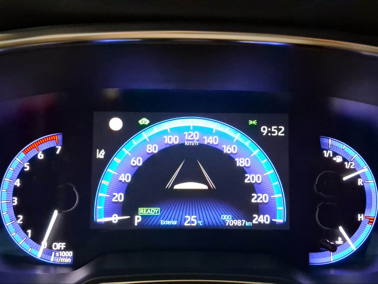 Toyota Corolla 1.8 125H ACTIVE TECH E-CVT  - Foto 15
