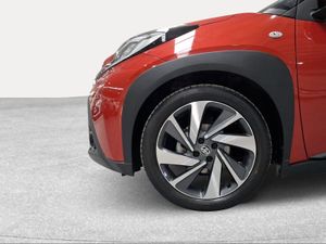 Toyota Aygo X Cross 1.0 VVT-I 72CV Trendy Edition  - Foto 17