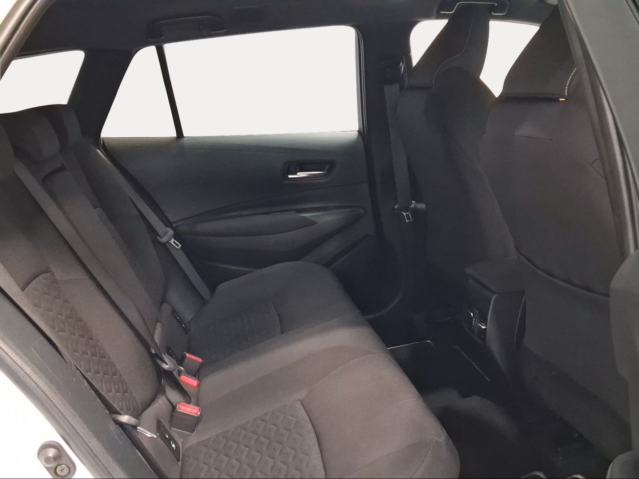 Toyota Corolla 1.8 125H ACTIVE TECH E-CVT TOU SPORT  - Foto 8