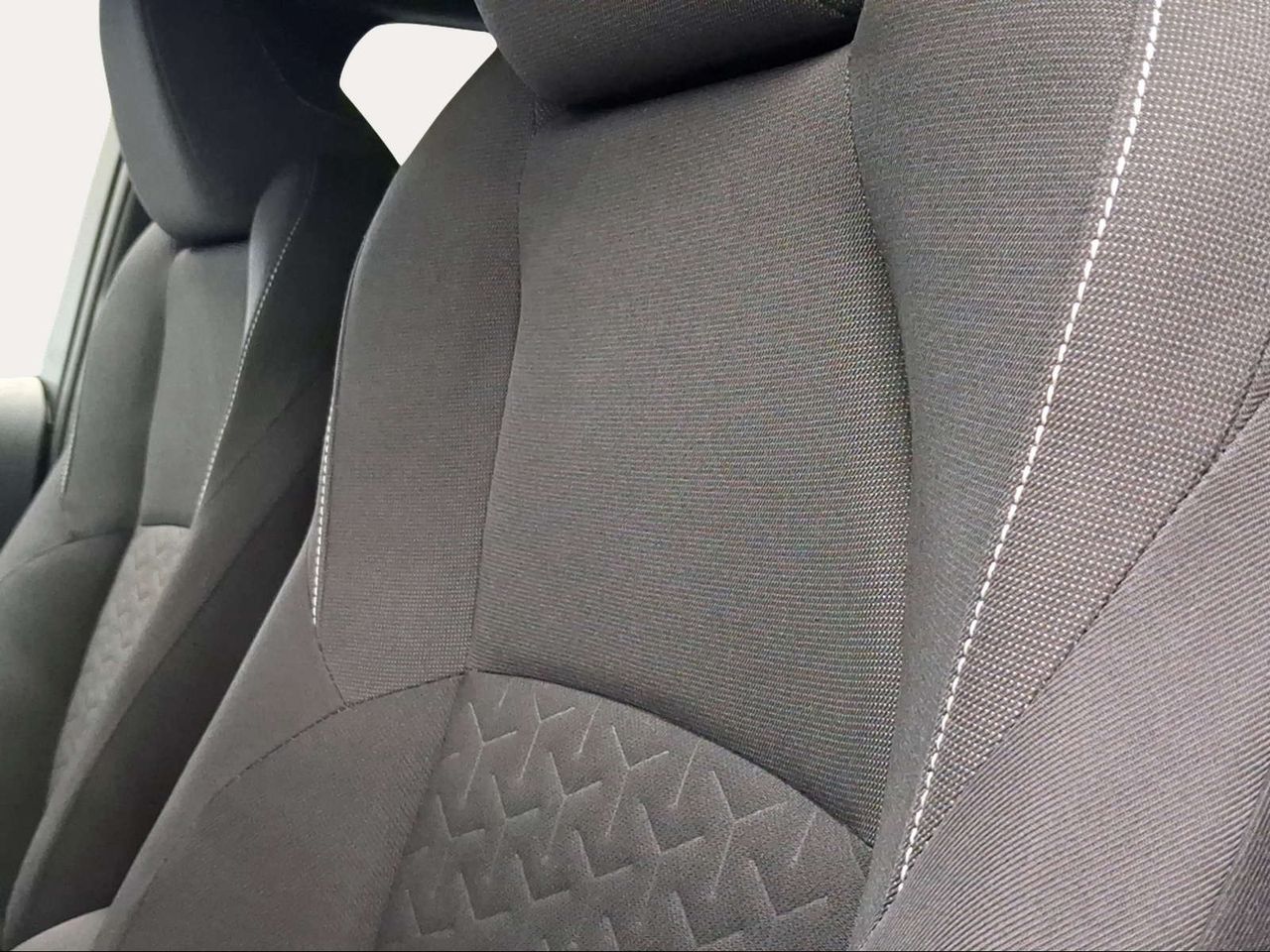 Toyota Corolla 1.8 125H ACTIVE TECH E-CVT TOU SPORT  - Foto 22