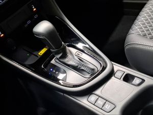 Toyota Yaris 1.5 130H Style  - Foto 25