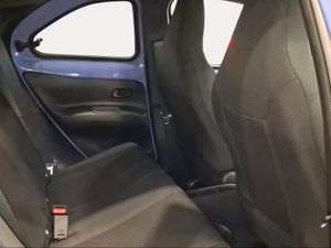 Toyota Aygo X Cross Hybrid MC26 1.5 116CV Like  - Foto 8
