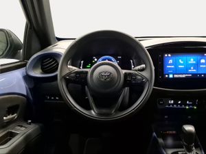 Toyota Aygo X Cross Hybrid MC26 1.5 116CV Like  - Foto 10