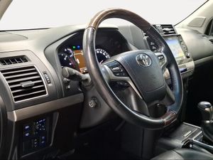 Toyota Land Cruiser 2.8 D-4D LIMITED AUTO  - Foto 29