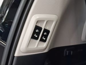 Toyota Land Cruiser 2.8 D-4D LIMITED AUTO  - Foto 24
