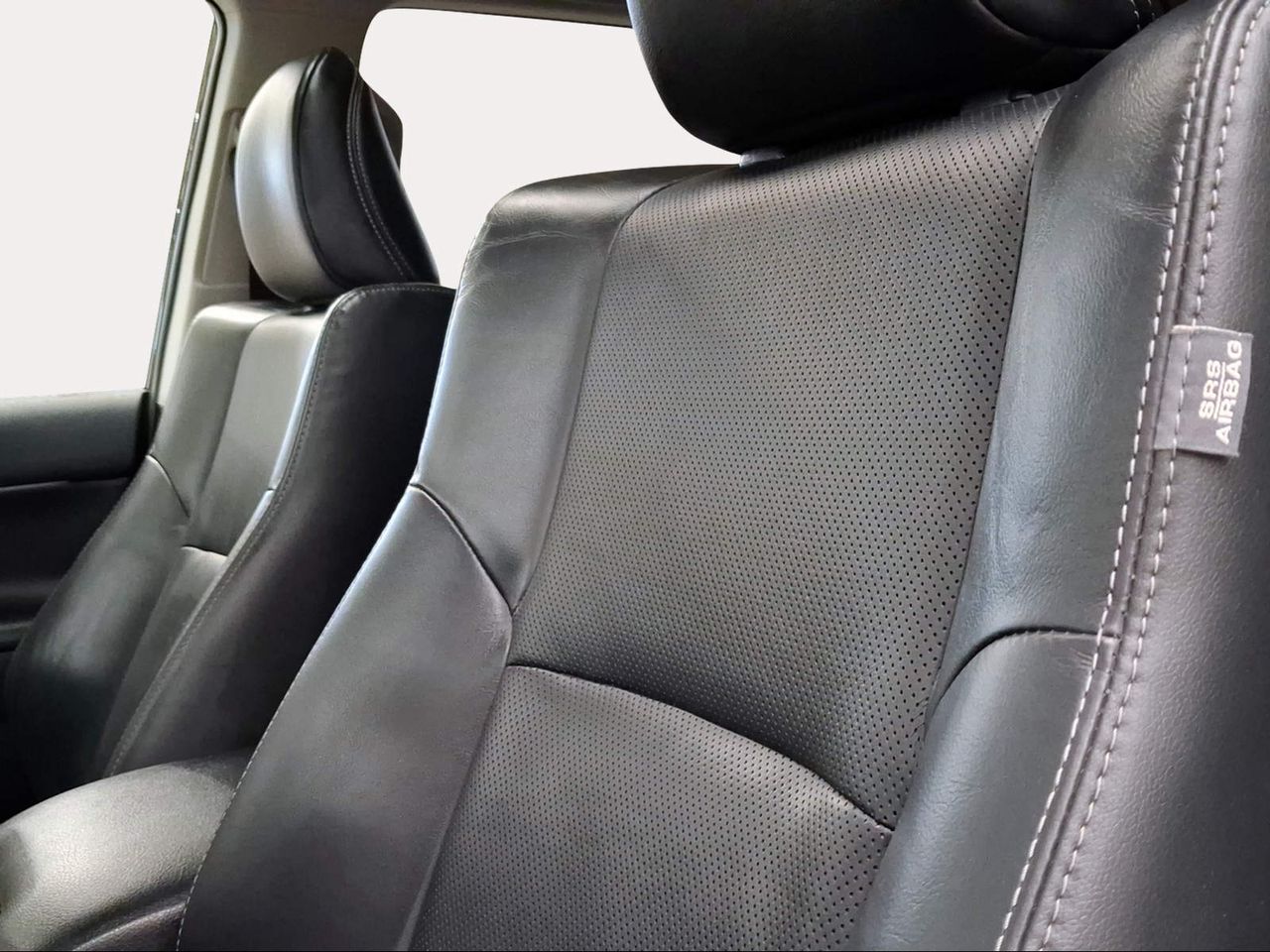 Toyota Land Cruiser 2.8 D-4D LIMITED AUTO  - Foto 27