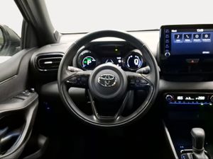 Toyota Yaris 1.5 120H Style  - Foto 10