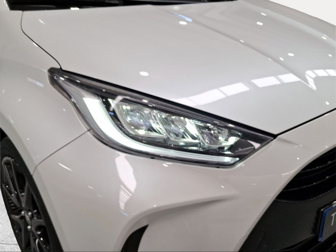Toyota Yaris 1.5 120H Style  - Foto 25