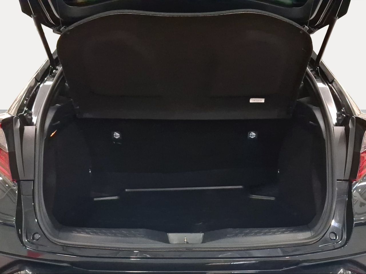 Toyota C-HR 1.8 125H Advance  - Foto 11