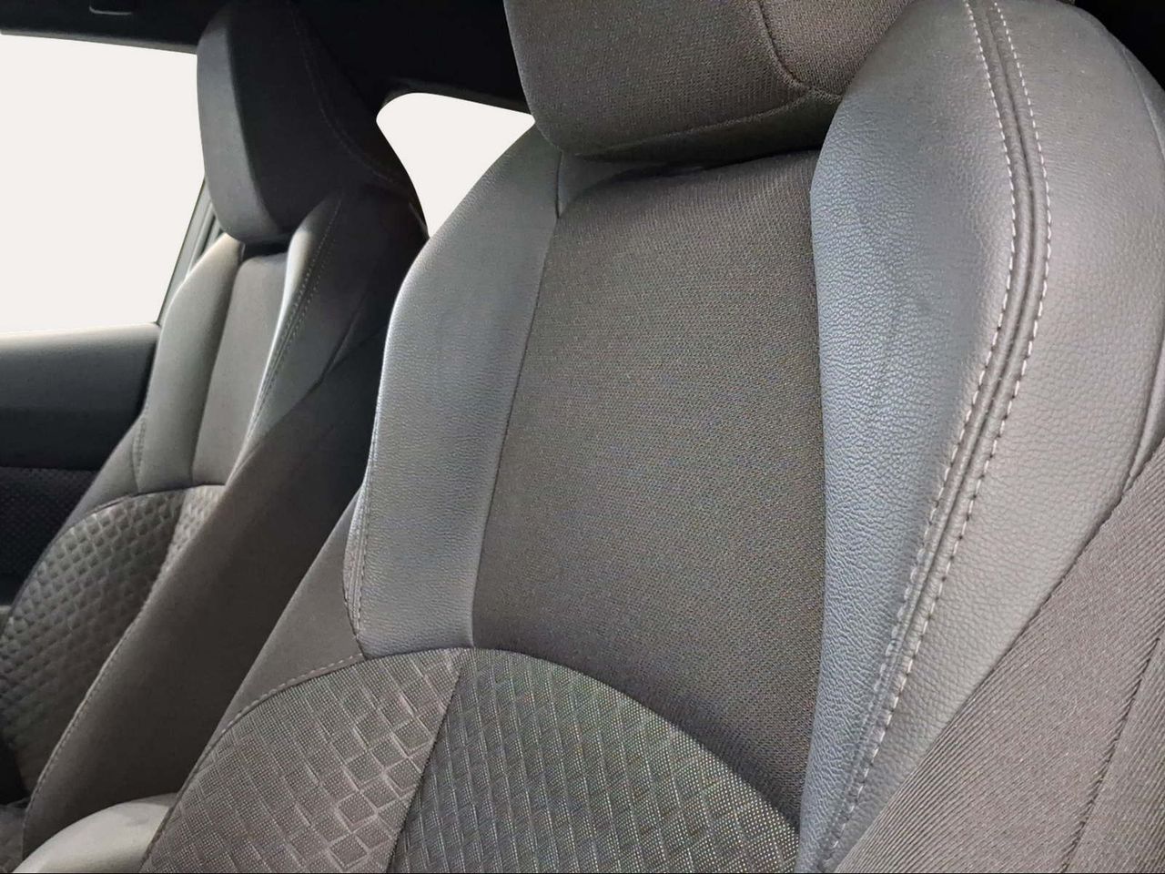Toyota C-HR 1.8 125H Advance  - Foto 21
